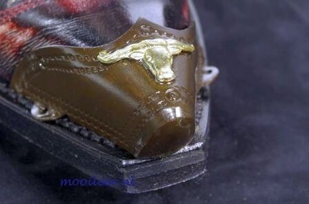 sendra mooileer laarzenpunt skull op brons