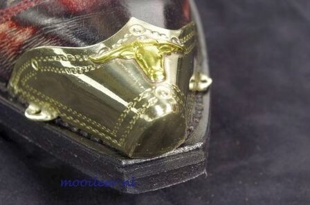 sendra mooileer laarzenpunt skull op zilver