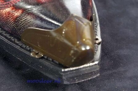 sendra mooileer laarzenpunt basic brons
