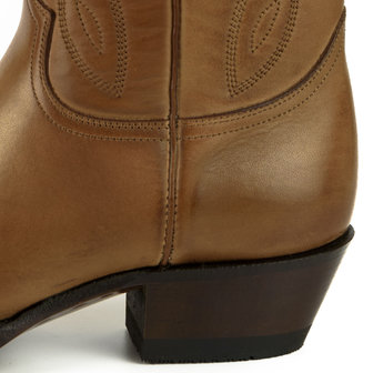 Mayura Boots Arpia 2534 Hazelnoot Bruin/ Dames Western Laarzen Sierstiksel Spitse Neus Schuine Hak Glad Leer Hak