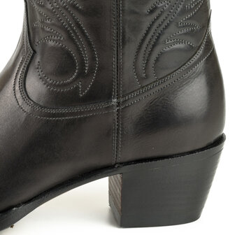 Mayura Boots Virgi 2536 Zwart/ Dames Western Laarzen Sierstiksel Spitse Neus Rechte Schacht Hoge Hak Glad Leer