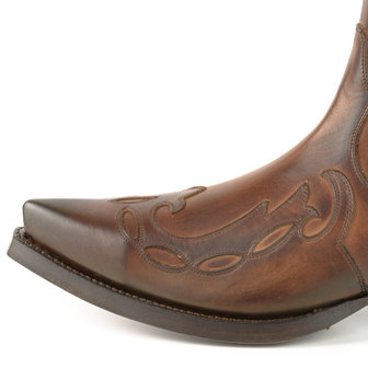 Mayura Boots Austin 1931 Kastanje Bruin/ Spitse Western Heren Enkellaars Schuine Hak Elastiek Sluiting Vintage Look