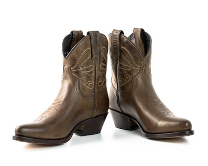 Mayura Boots 2374 Kastanje/ Dames Cowboy fashion Enkellaars Spitse Neus Western Hak Echt Leer