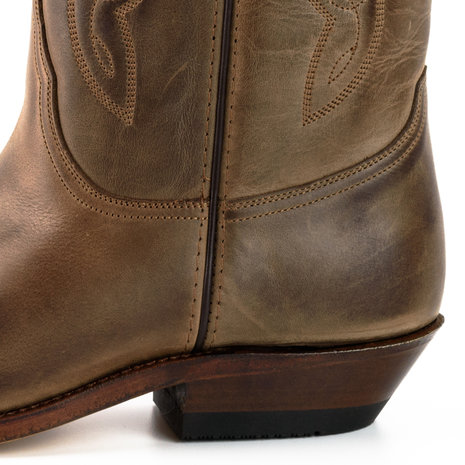 Mayura Boots 20 Kastanjebruin/ Unisex Cowboy Western Laarzen Spitse Neus Schuine Hak Sierstikel Wreef Waxed Leer