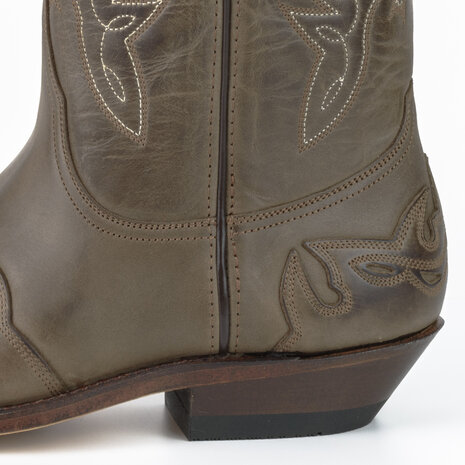 Mayura Boots 17 Taupe/ Men Women Cowboy Western Boots Pointed Toe Slanted Heel Waxed Leather Heel